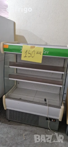 Стелажна витрина за плодове и зеленчуци