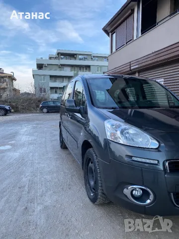 Peugeot partner , снимка 3 - Автомобили и джипове - 49268332