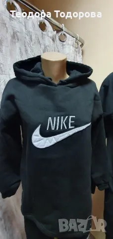 Ватирани комплекти Nike, снимка 2 - Спортни екипи - 47952528