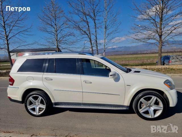 Mercedes-Benz GL 350 AMG Пакет, снимка 12 - Автомобили и джипове - 53181120