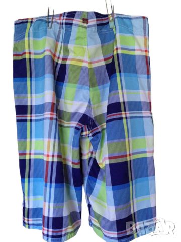 Мъжки карирани бермуди Quicksilver, 100% полиестер, 58x46 см, 34, снимка 2 - Къси панталони - 45707987