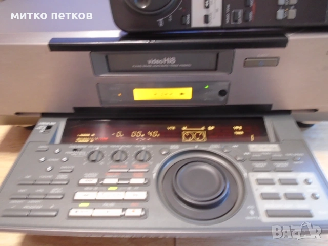 Hi8! Sony EV-S9000E, снимка 2 - Плейъри, домашно кино, прожектори - 53837318