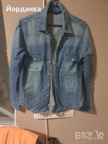 Продавам, нова дамска дънкена риза , снимка 3 - Якета - 51034615