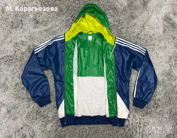 Уникална и рядка ветровка Adidas, Размер L, снимка 2 - Спортни дрехи, екипи - 52383188