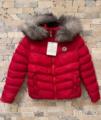 зимно яке от естествен косъм MONCLER , снимка 1 - Якета - 48183351