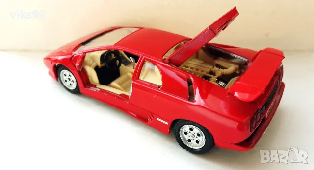 Bburago Lamborghini Diablo 1990 1:24 MADE IN ITALY, снимка 2 - Колекции - 43498790