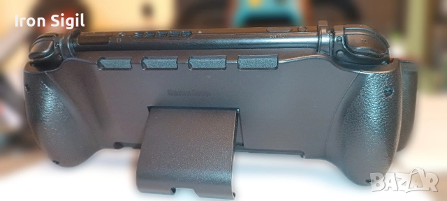 Nintendo Switch V1 с мод – пълен комплект с много аксесоари, снимка 3 - Nintendo конзоли - 52559415