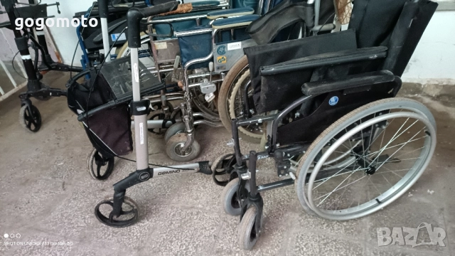 Ролатор, проходилка сгъваема, количка за хора в нужда, инвалидна количка за стари хора 