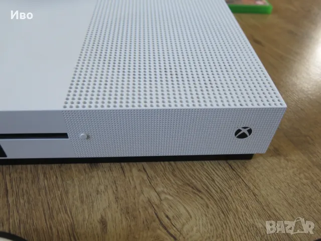 Xbox ONE S 1 TB, снимка 4 - Xbox конзоли - 47613942