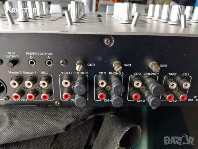 DJ Смесителен пулт, снимка 12 - Ресийвъри, усилватели, смесителни пултове - 49806042