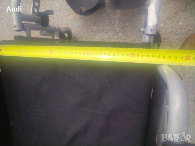 Сгъваема инвалидна рингова количка със степенки Марка: Eclip Ширина на седалката 45см Дълбочина 44см, снимка 5 - Инвалидни колички - 53721265