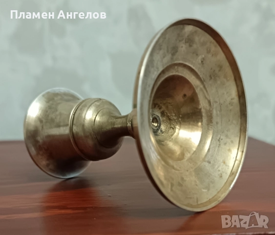Стар бронзов свещник, снимка 4 - Антикварни и старинни предмети - 51698190
