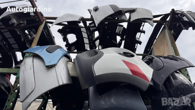 Предна Броня за Mazda Premacy 2002, снимка 4 - Части - 52067175