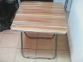 Дървена     сгъваема      маса    и     два  стола 50  см  .    /  80  см  .   /  предлагам  , снимка 4