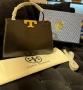 Чанта+кутия+торбичка Висок клас tory burch, снимка 1