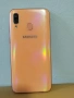 Смартфон Samsung Galaxy A40, снимка 3
