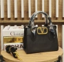 👜 Дамски чанти Valentino, снимка 8