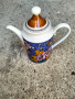 Порцеланов чайник, снимка 1 - Антикварни и старинни предмети - 45034336