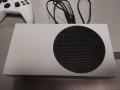 Xbox Series S 500 GB + оригинален контролер, снимка 2