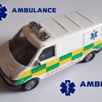 Hongwell Cararama Ambulance 1:43, снимка 1 - Колекции - 45126674