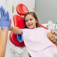 БЕЗПЛАТНО лечение на кариеси за деца, снимка 1 - Медицински, стоматологични - 45299950
