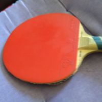 Хилка за тенис на маса маркова на Артенго предлагана от Декатлон модел 883, снимка 2 - Тенис - 45797515