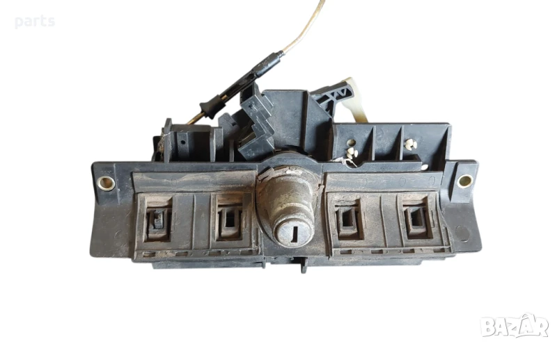 Ключалка Заден Капак Ауди A3 8L
(2) - 8D9827565 - 4B0827565, снимка 1