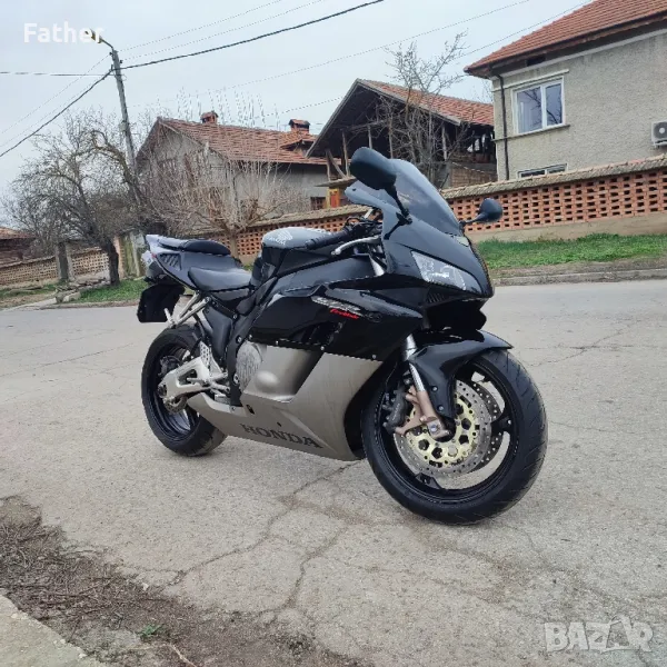 Honda CBR 1000 RR, снимка 1