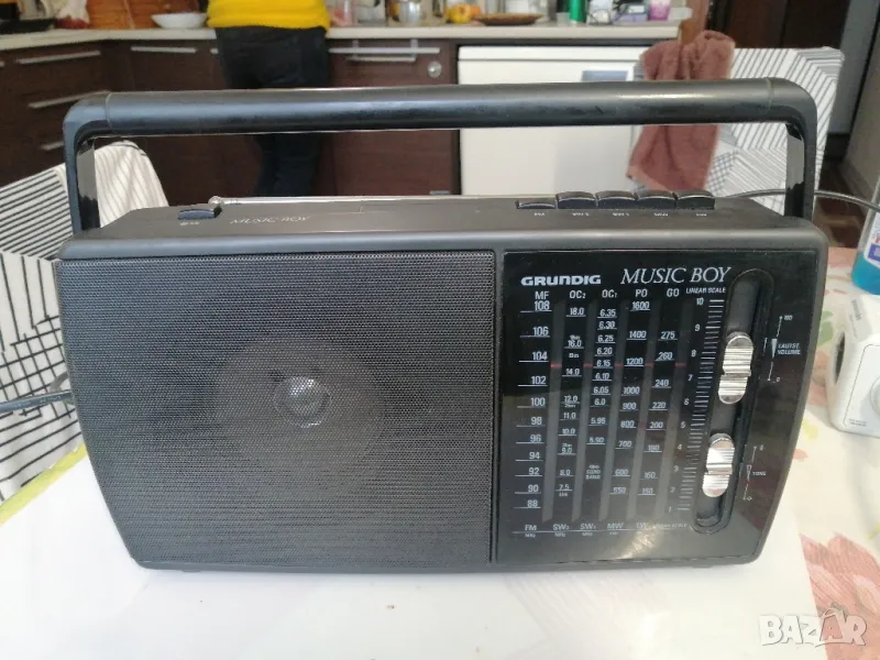 Радиоприемник GRUNDIG MUSIC BOY 170, снимка 1