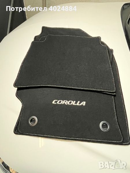 НОВИ оригинални стелки за Toyota Corolla след 2018г. седан/комби, снимка 1