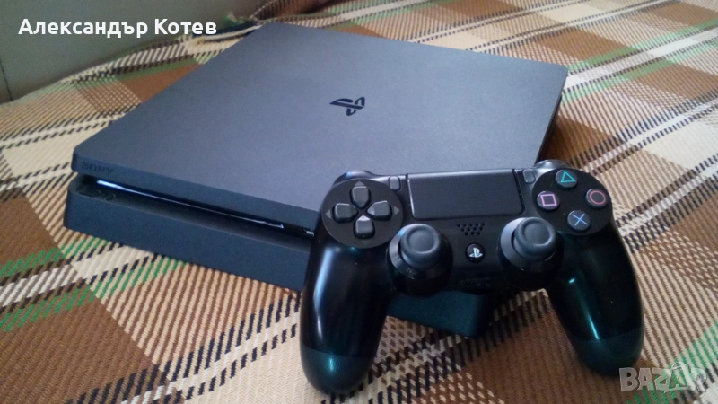 Playstation 4 Slim PS4 с Gold Hen отключена с над 50 игри FIFA 26, снимка 1