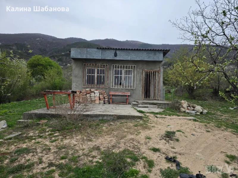 местността "Ени кория" гр. Карлово, снимка 1