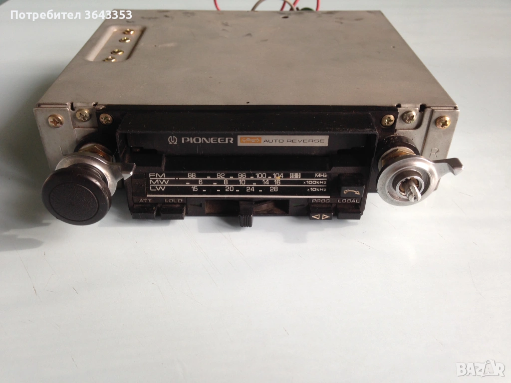 Ретро авто радио-касетофон Pioneer KP-4800, снимка 1