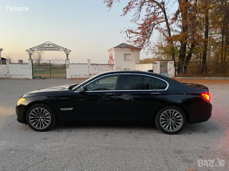 BMW 750i F01, снимка 1