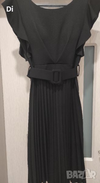 Черна рокля с плисе, снимка 1