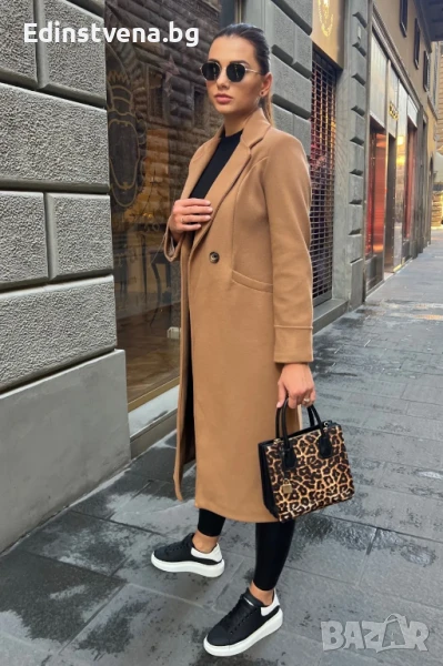 Дамско дълго елегантно бежово палто с класическа кройка, снимка 1