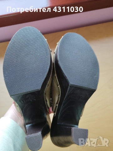 Нови златисти дамски чехли 40 номер, снимка 11 - Дамски обувки на ток - 53412850