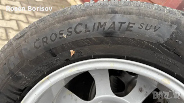 Всесезонни гуми MICHELIN Cross CLIMATE SUV 235/65 R 17, снимка 5 - Гуми и джанти - 48460846