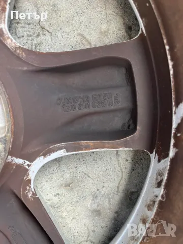 Оригинални Skoda алуминиеви джанти 17" с летни гуми Nokian 225/50 R17, снимка 3 - Гуми и джанти - 50246410