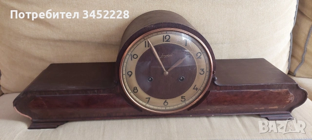 часовник механичен настолен за ценители 