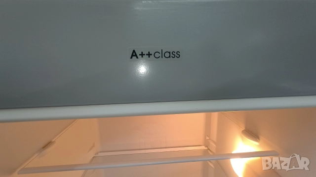 Хладилник с фризер АEG А++, снимка 10 - Хладилници - 52800490