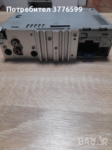 Автомобилен CD плейър JVC, снимка 3 - Аксесоари и консумативи - 53697403