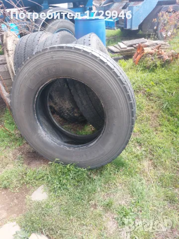 Гуми товарни 315/70/22,5, снимка 2 - Гуми и джанти - 49992402