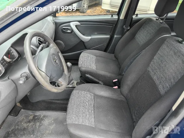 Dacia Duster 1.6 i Газ/Клима, снимка 11 - Автомобили и джипове - 39703739