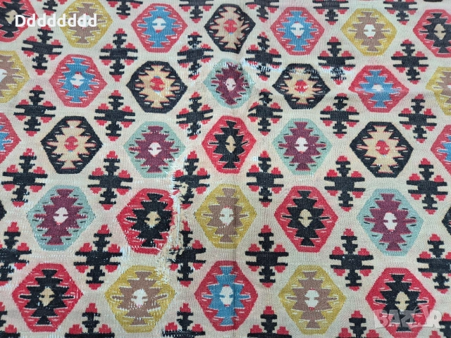 Стар Чипровски килим , снимка 4 - Антикварни и старинни предмети - 52225421