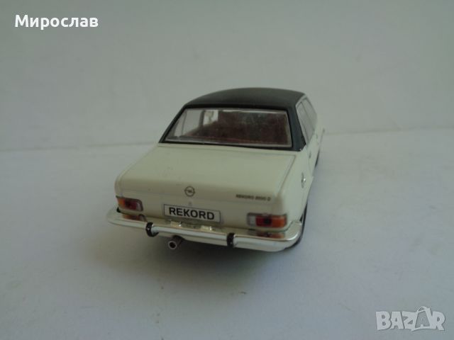 1:43 OPEL REKORD ИГРАЧКА КОЛИЧКА МОДЕЛ , снимка 4 - Колекции - 46082891