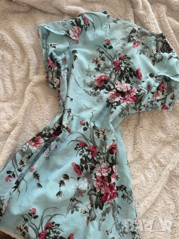 Рокля на цветчета