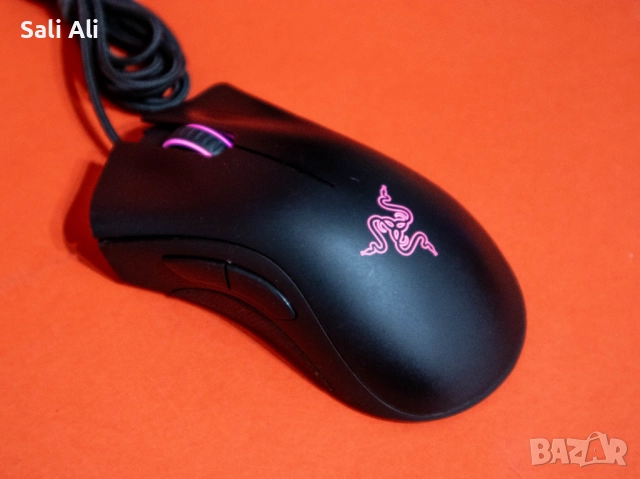 Razer Deathadder Chroma геймърска мишка с RGB подсветка, 10000 DPI, снимка 2 - Клавиатури и мишки - 51795856