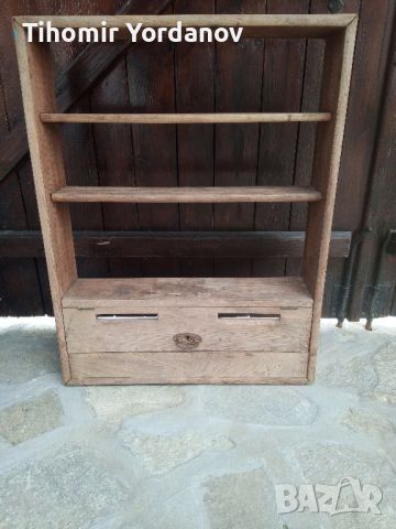 Стара дървена етажерка., снимка 11 - Антикварни и старинни предмети - 46070909