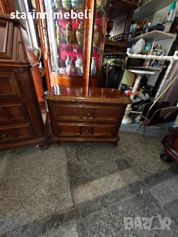 Елегантно писалище( скрин) с две нощни шкафчета , снимка 8 - Шкафове - 52015642